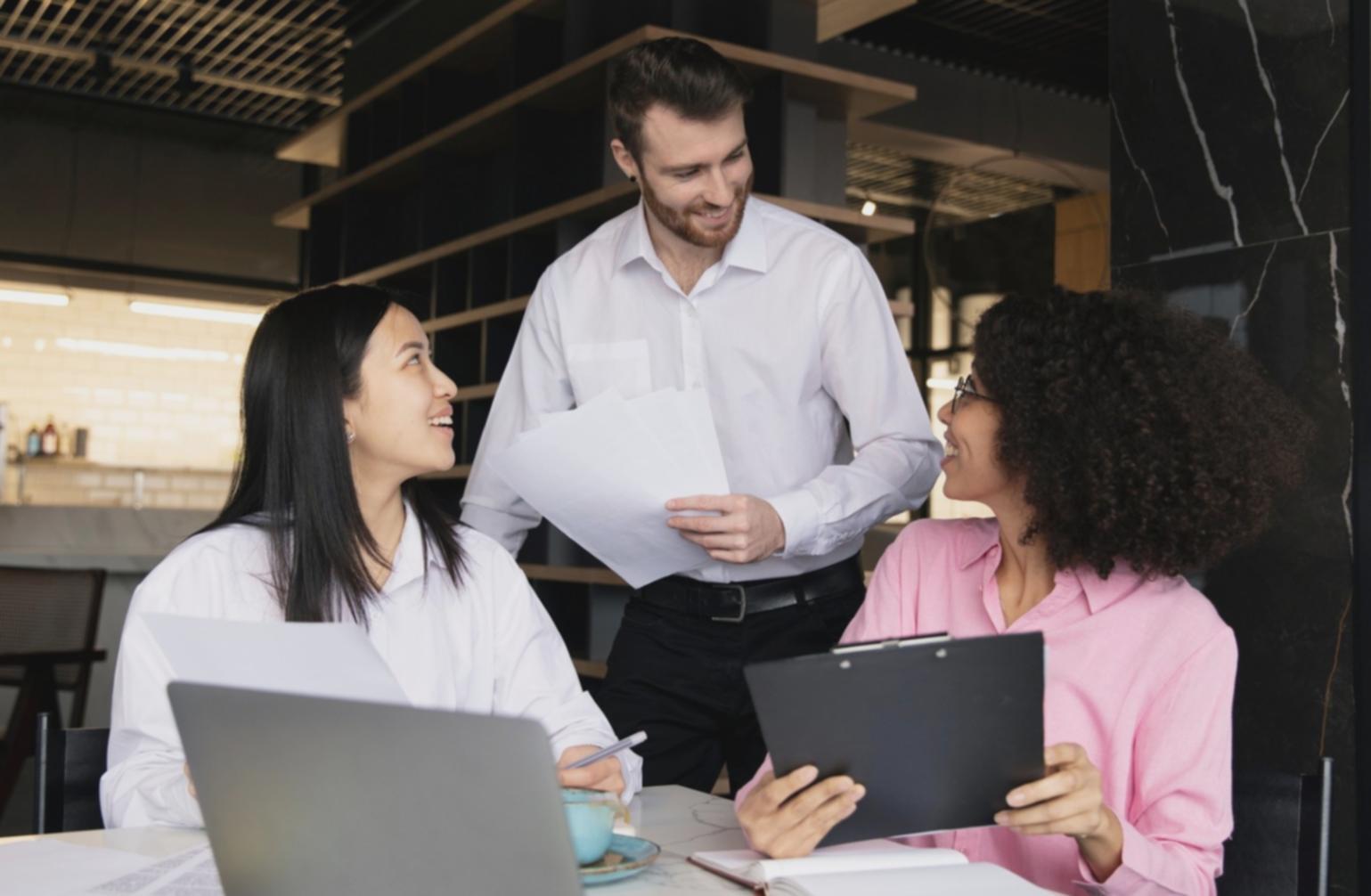 Apprentissage de la planification financière dans un environnement professionnel à Clermont-Ferrand